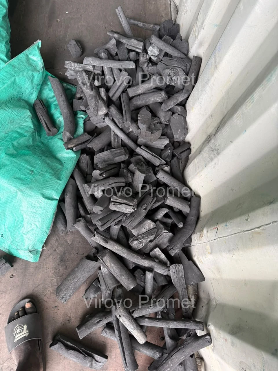 Ayin restaurant-grade charcoal alongside packed bags