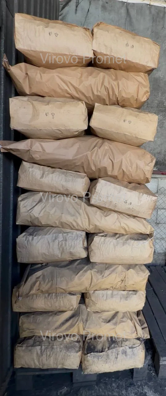 15 kg stacked charcoal bags — Virovo Promet